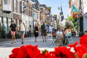 Uitgaan in swinging Scheveningen