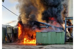 Loodsbrand in Heikantstraat vermijd de omgeving