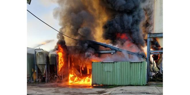 Loodsbrand in Heikantstraat vermijd de omgeving