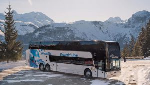 Skiworld Dreamin Liner coach